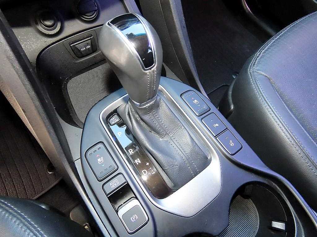 2013 Hyundai Santa Fe DM Blanco - Miniatura 10