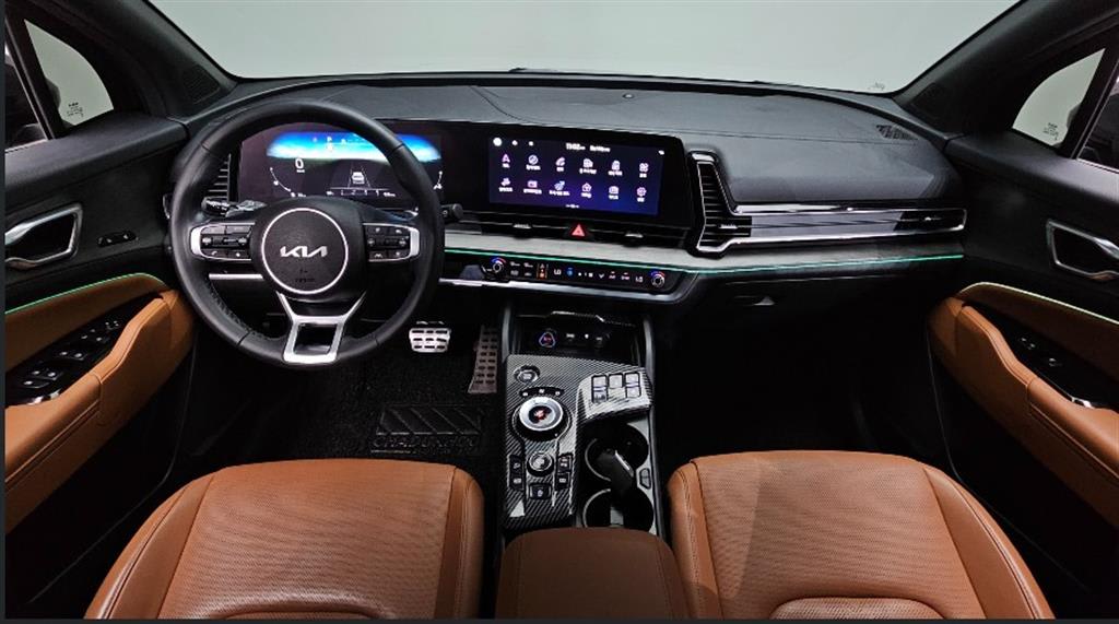 2022 Kia Sportage 1.6 Negro - Miniatura 10
