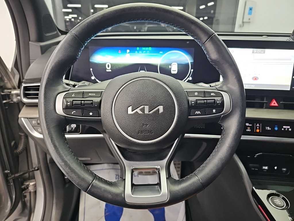 2023 Kia Sportage 2.0 Gris - Miniatura 9