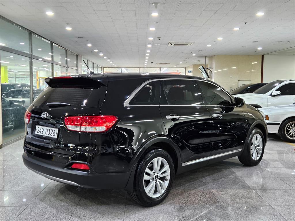 2017 Kia Sorento Diesel Negro - Miniatura 3