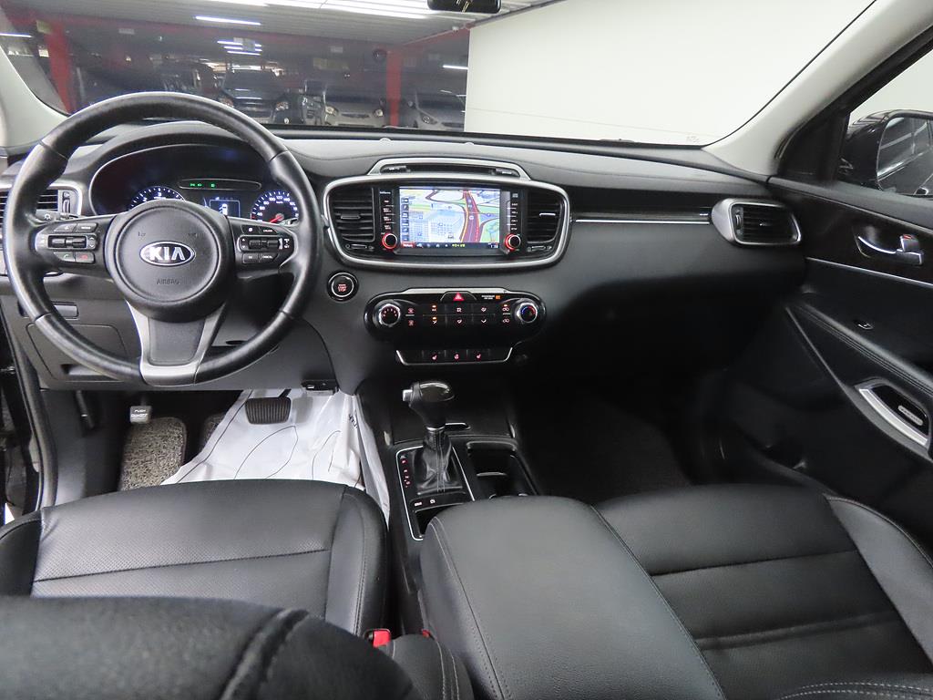 2017 Kia Sorento Diesel Negro - Miniatura 7
