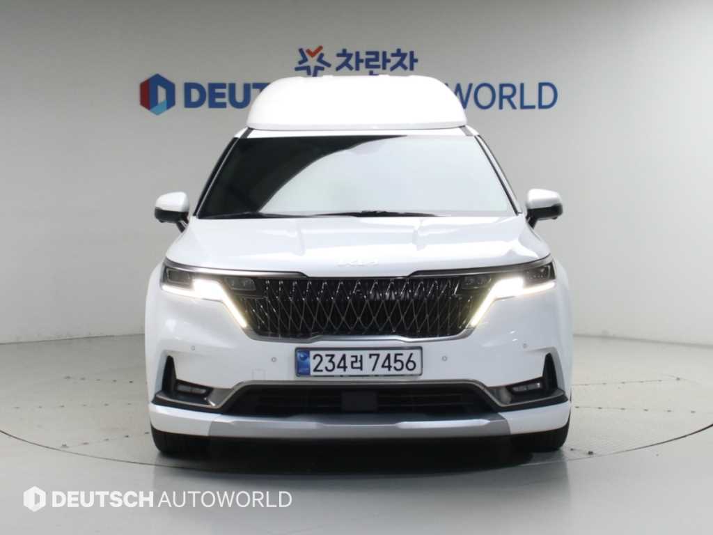 2023 Kia Carnival 4th Blanco - Miniatura 3