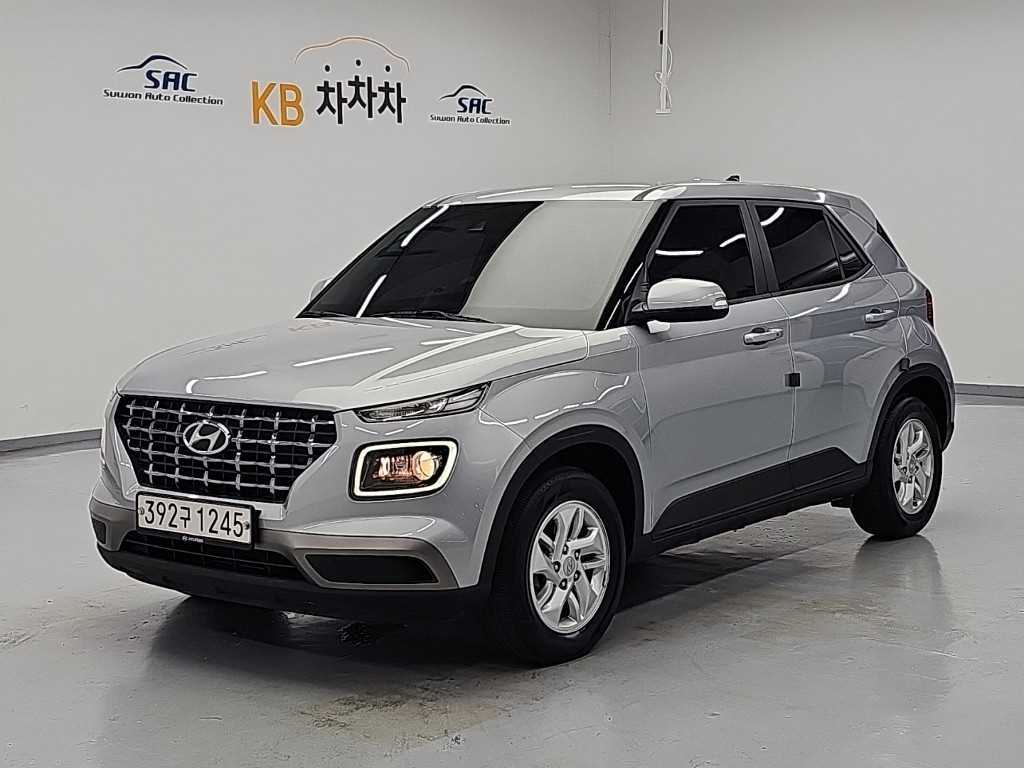 2020 Hyundai Venue 1.6 Plata - Imagen 1