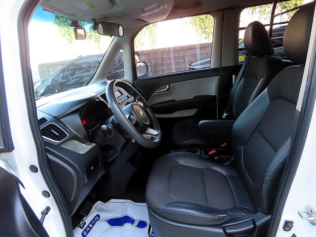 2019 Kia Ray 2 Blanco - Miniatura 5