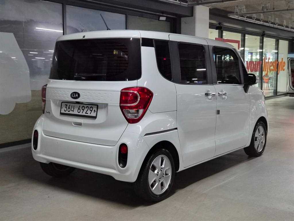 2019 KIA Ray Ref 425407 Gasoline Blanco - Miniatura 4