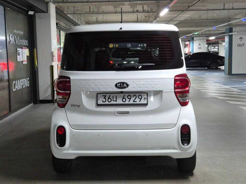 2019 KIA Ray Ref 425407 Gasoline Blanco - Miniatura 5