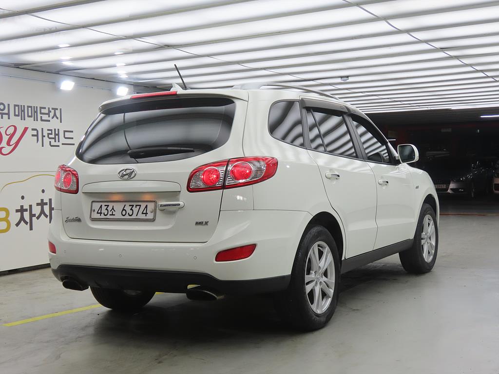 2011 Hyundai Santa Fe The Blanco - Miniatura 4