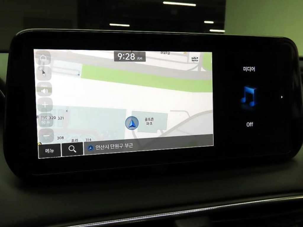 2023 Hyundai Santa Fe Diesel Blanco - Miniatura 9