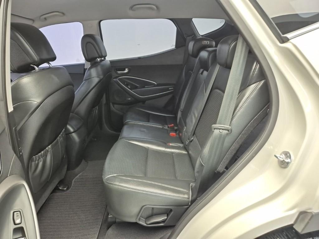 2013 Hyundai Santa Fe DM - Miniatura 9