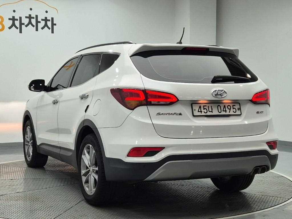 2016 Hyundai Santa Fe The Blanco - Miniatura 2