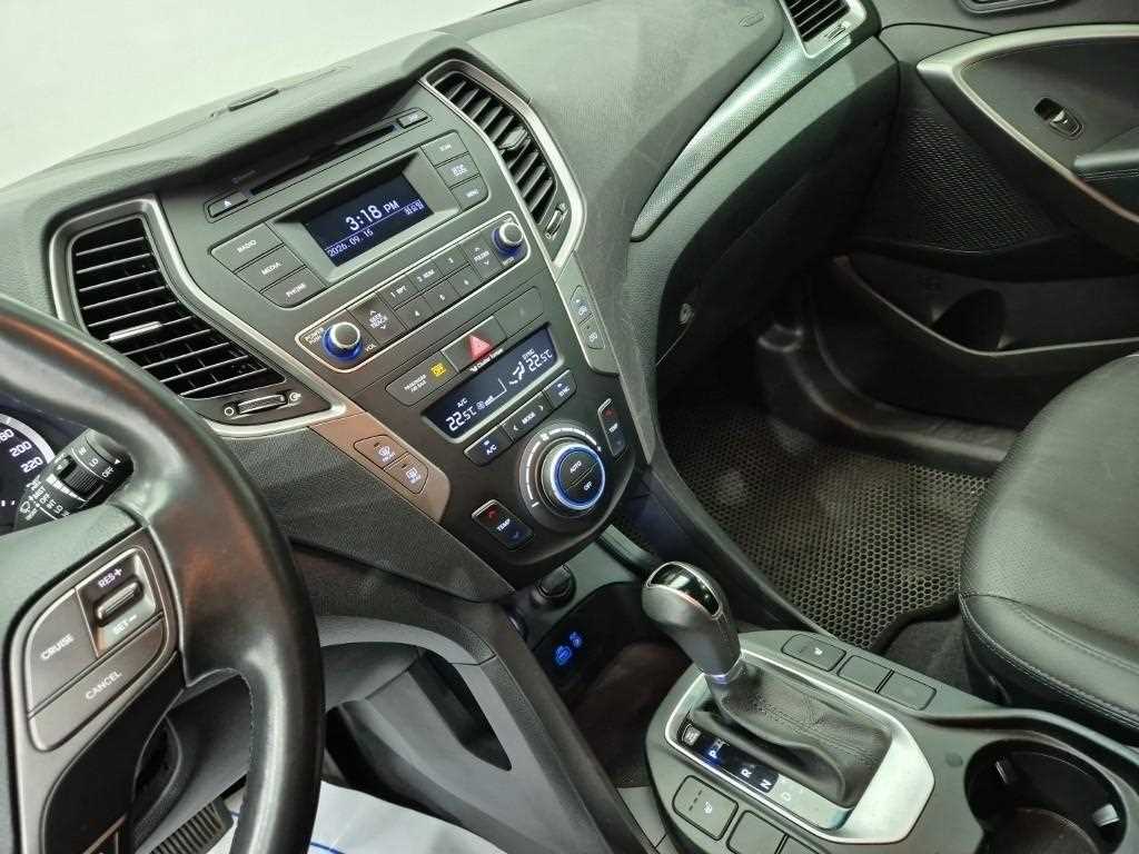 2016 Hyundai Santa Fe The Blanco - Miniatura 10