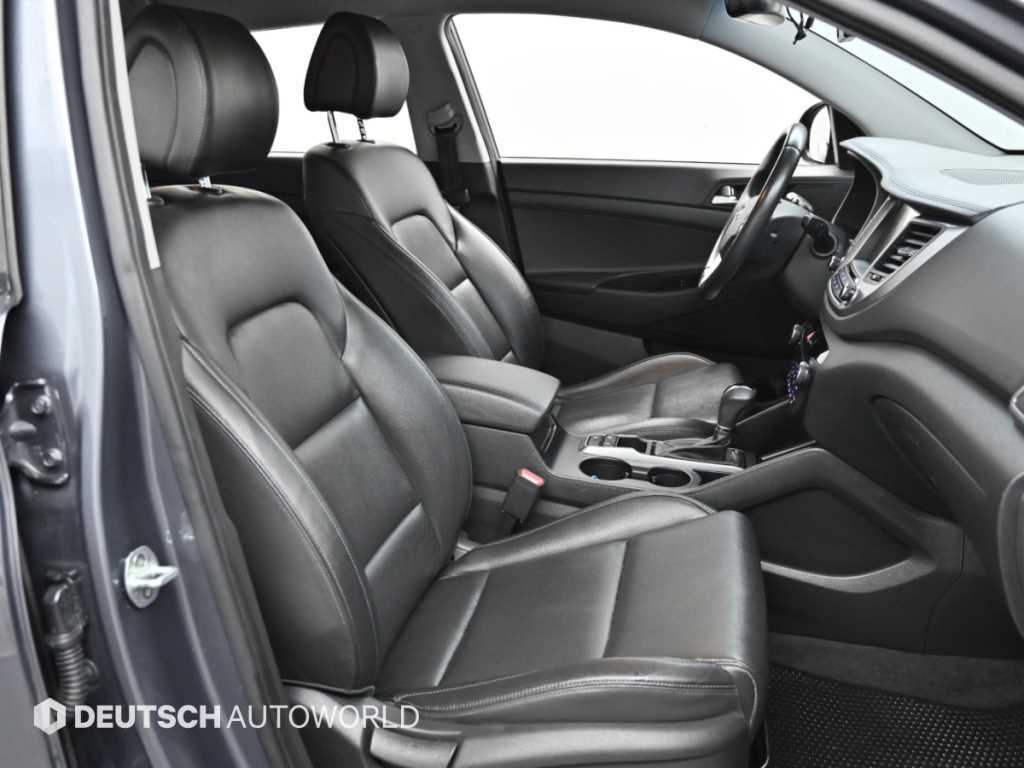 2016 Hyundai Tucson Diesel Gris - Miniatura 10