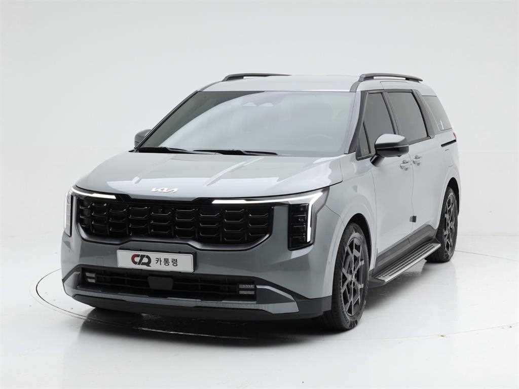 2024 Kia Carnival Hybrid Gris - Imagen 1