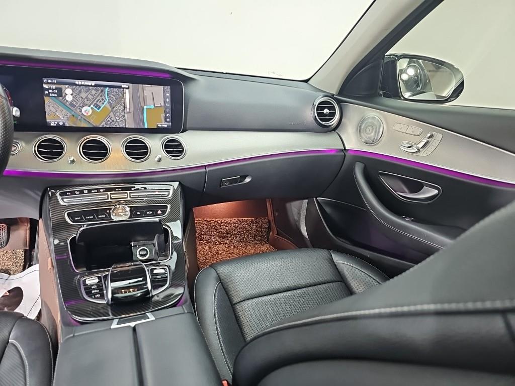 2017 Mercedes-Benz Clase E Mercedes Benz E Class Ref 425419 - Miniatura 10