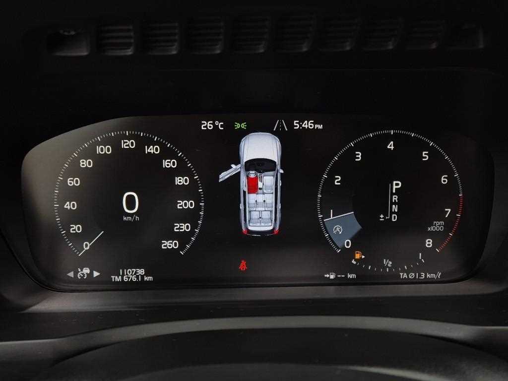 2017 Volvo XC90 2nd Negro - Miniatura 6
