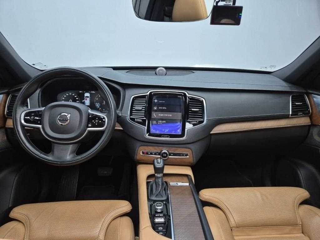 2017 Volvo XC90 2nd Negro - Miniatura 7