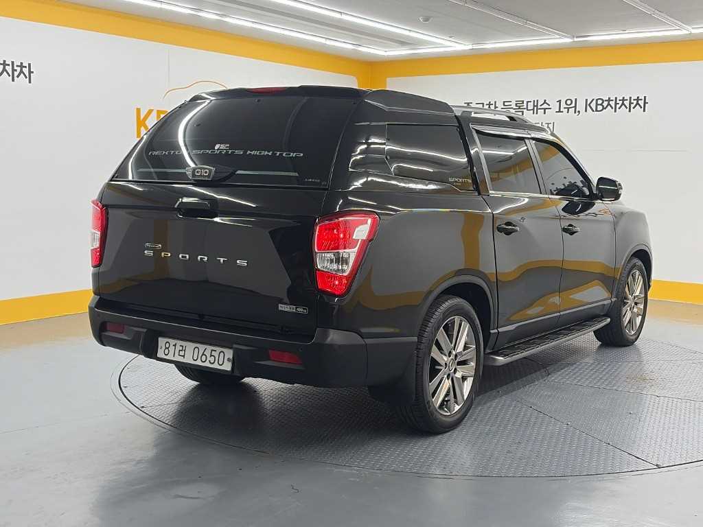 2020 SsangYong Rexton Sports - Miniatura 4