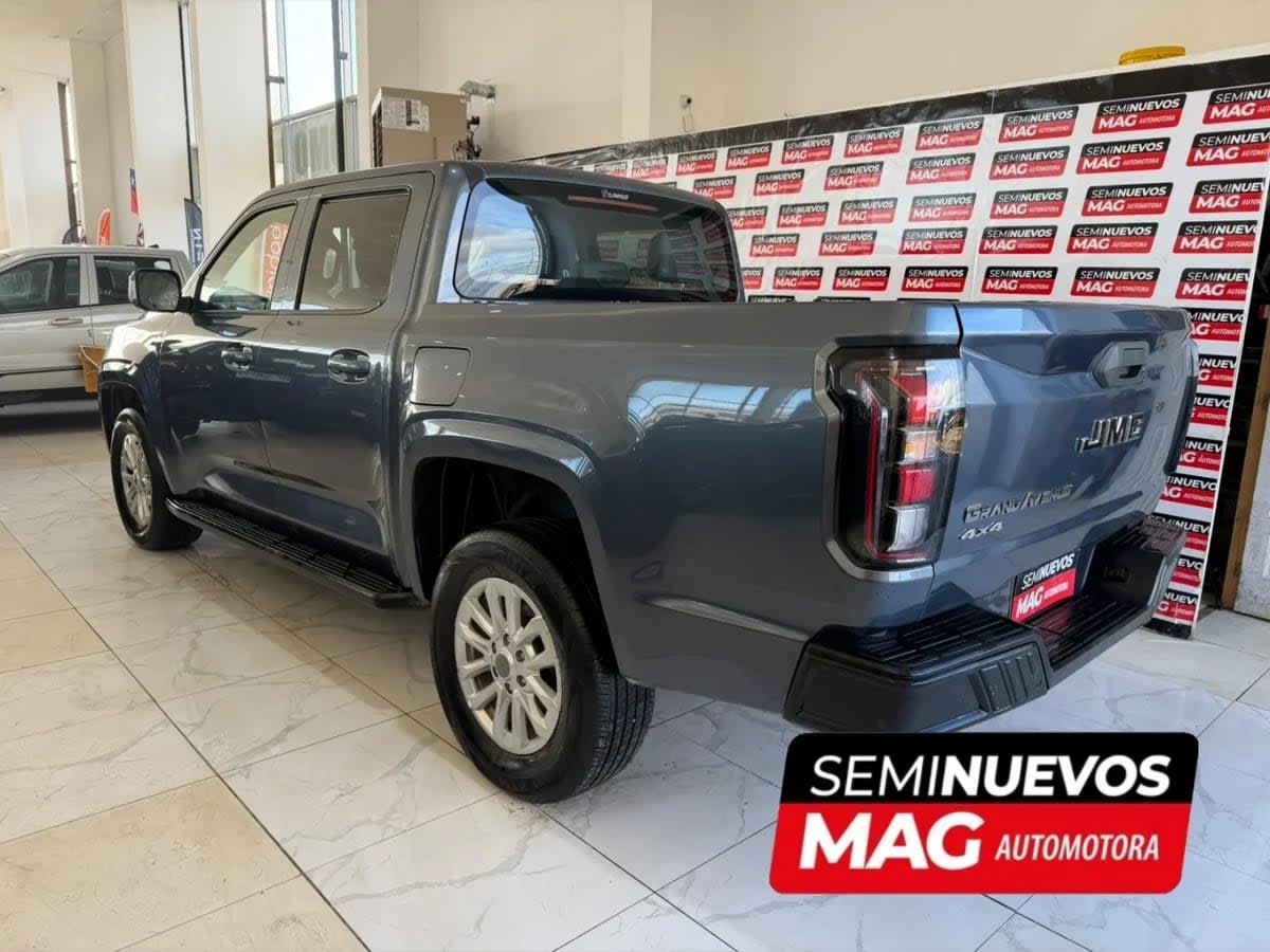 2025 JMC Grand Avenue 2.3T Azul - Miniatura 7