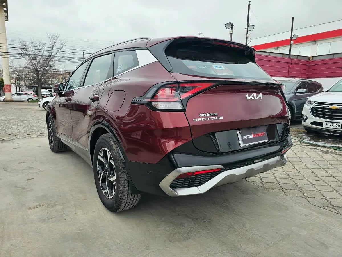 2024 KIA Sportage 2.0L - Miniatura 5