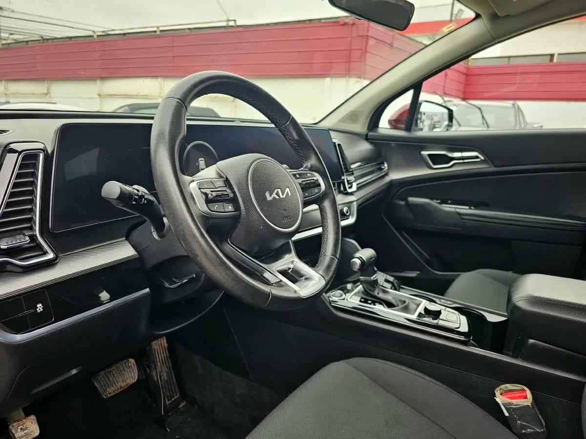 2024 KIA Sportage 2.0L - Miniatura 10