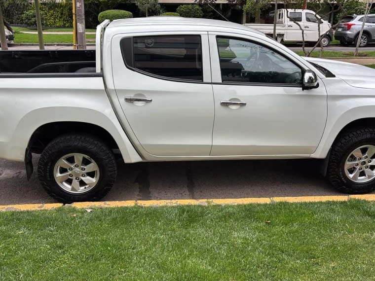 2023 MITSUBISHI L200 KATANA - Miniatura 8