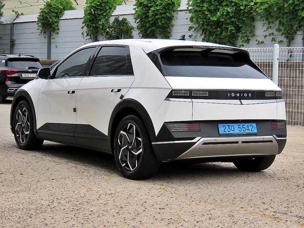 2022 Hyundai Ioniq 5 Ref 426033 Diesel Blanco - Miniatura 3
