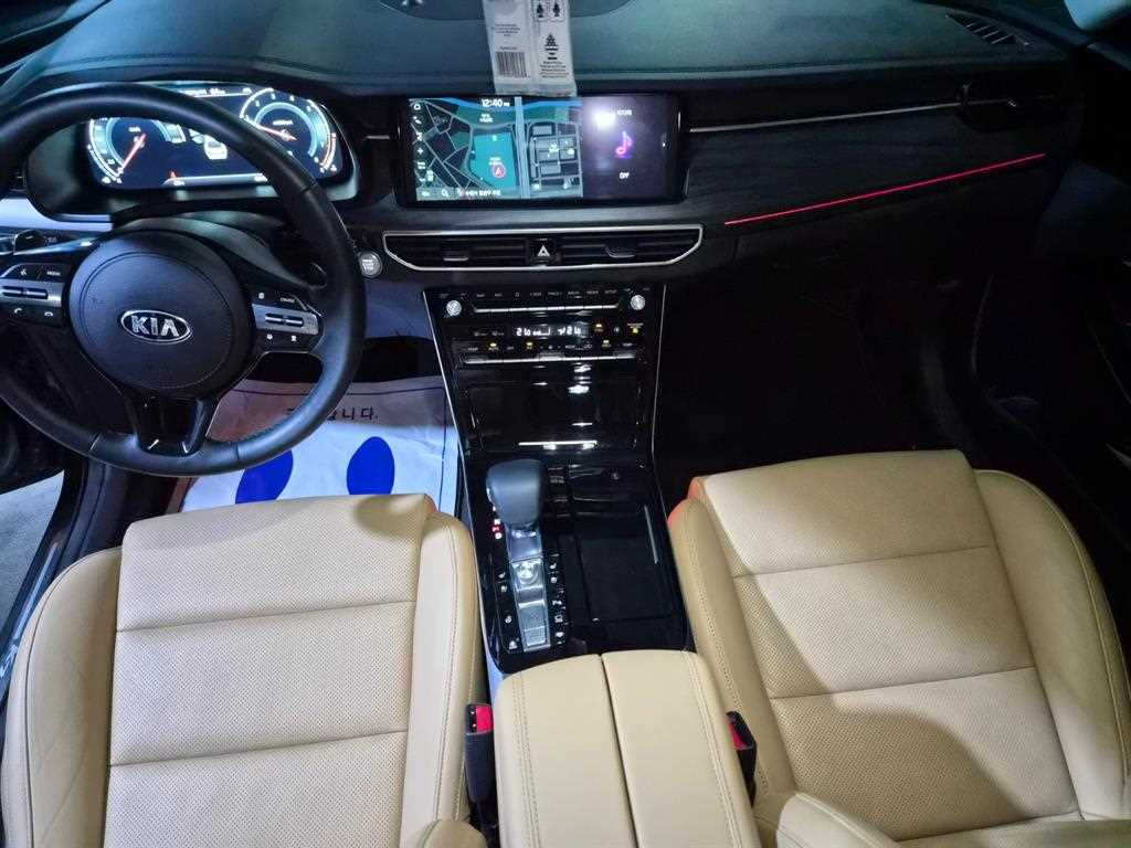 2020 Kia K7 Premier Gris - Miniatura 10