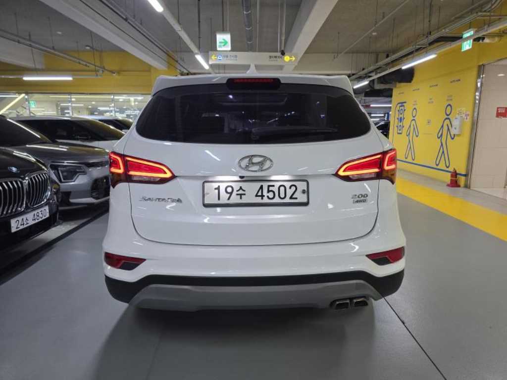 2018 Hyundai Santa Fe The - Miniatura 4
