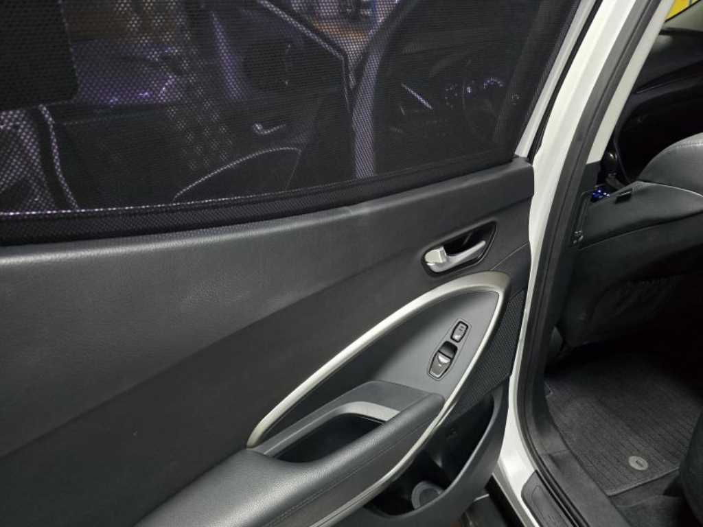 2018 Hyundai Santa Fe The - Miniatura 7