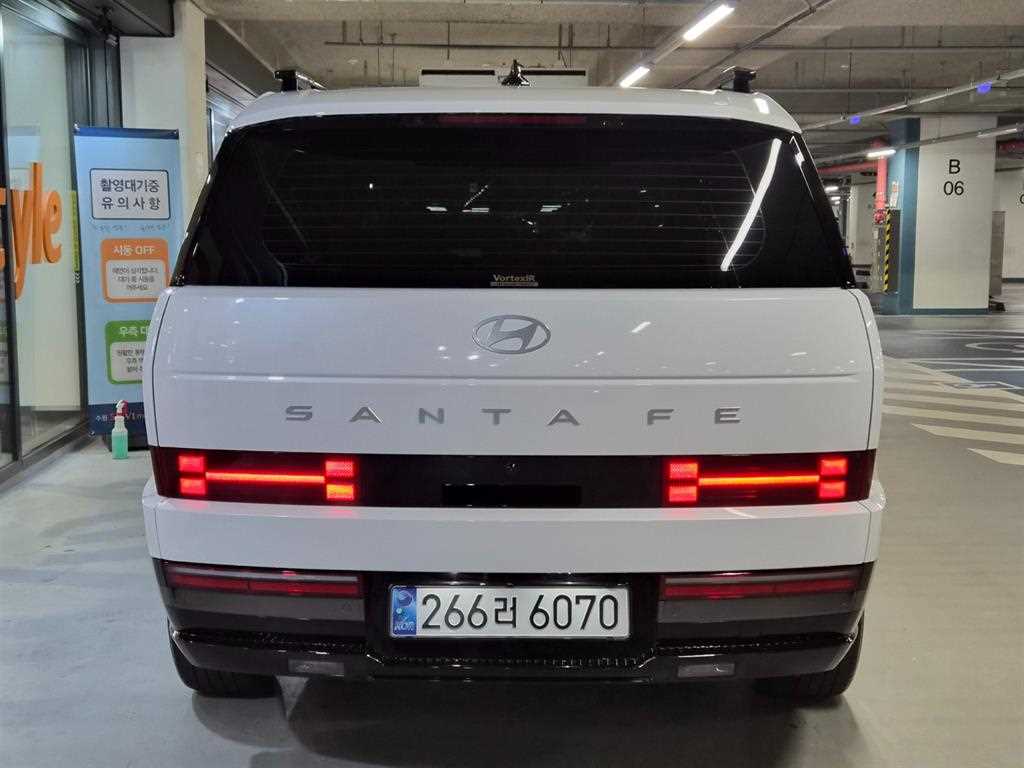 2024 Hyundai Santa Fe Hybrid Blanco - Miniatura 5