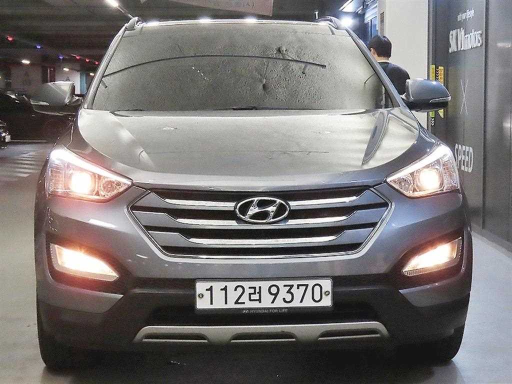 2015 Hyundai Santa Fe DM Gris - Miniatura 2