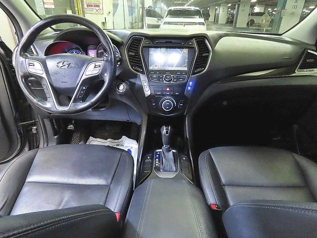 2015 Hyundai Santa Fe DM Gris - Miniatura 10