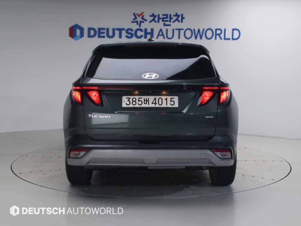 2024 Hyundai Tucson (NX4) Gris - Miniatura 4