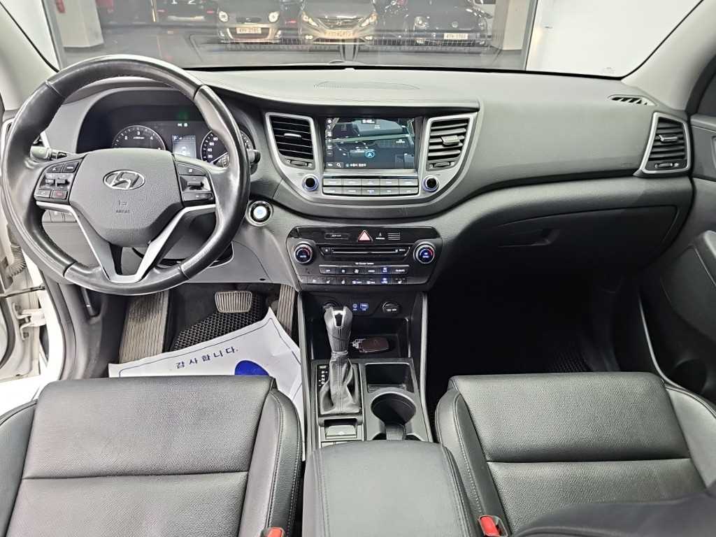 2016 Hyundai Tucson Diesel Blanco - Miniatura 7