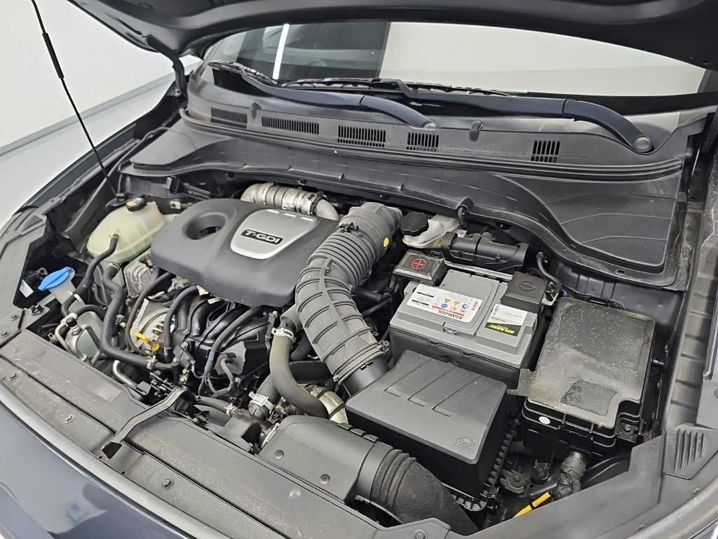 2018 Hyundai Kona 1.6 Gris - Miniatura 5