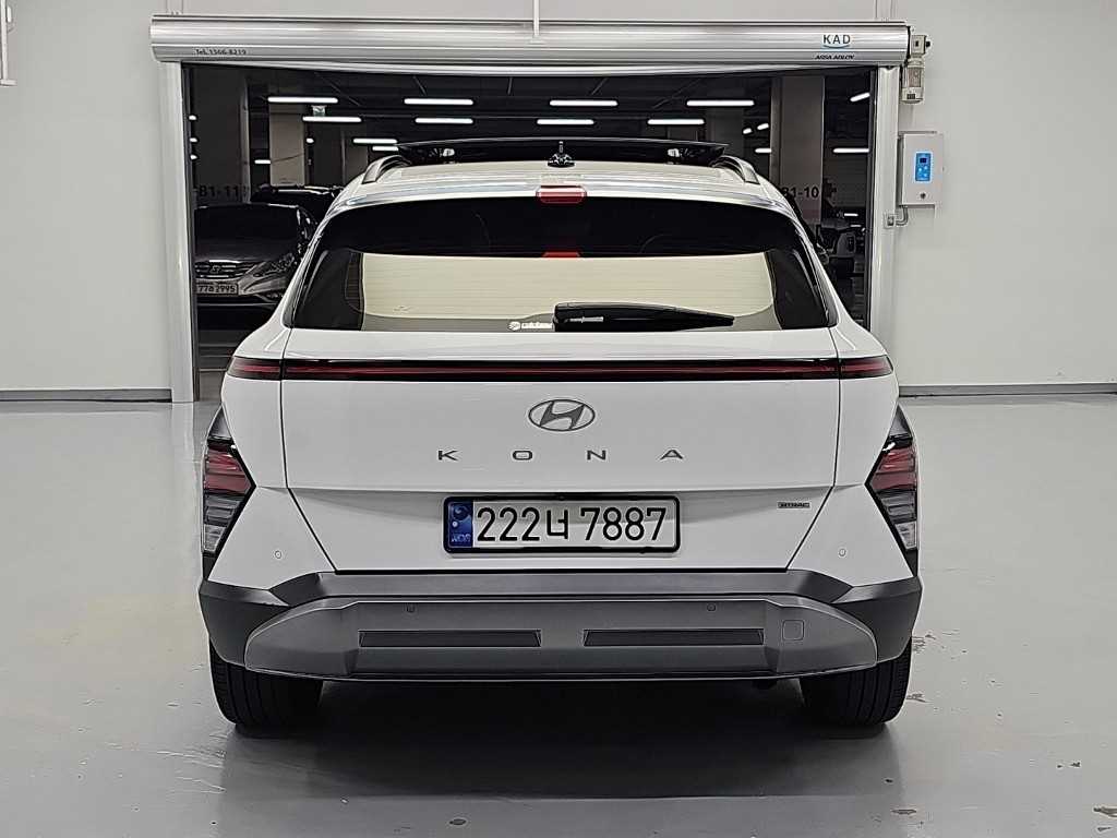2023 Hyundai Kona New Blanco - Miniatura 3