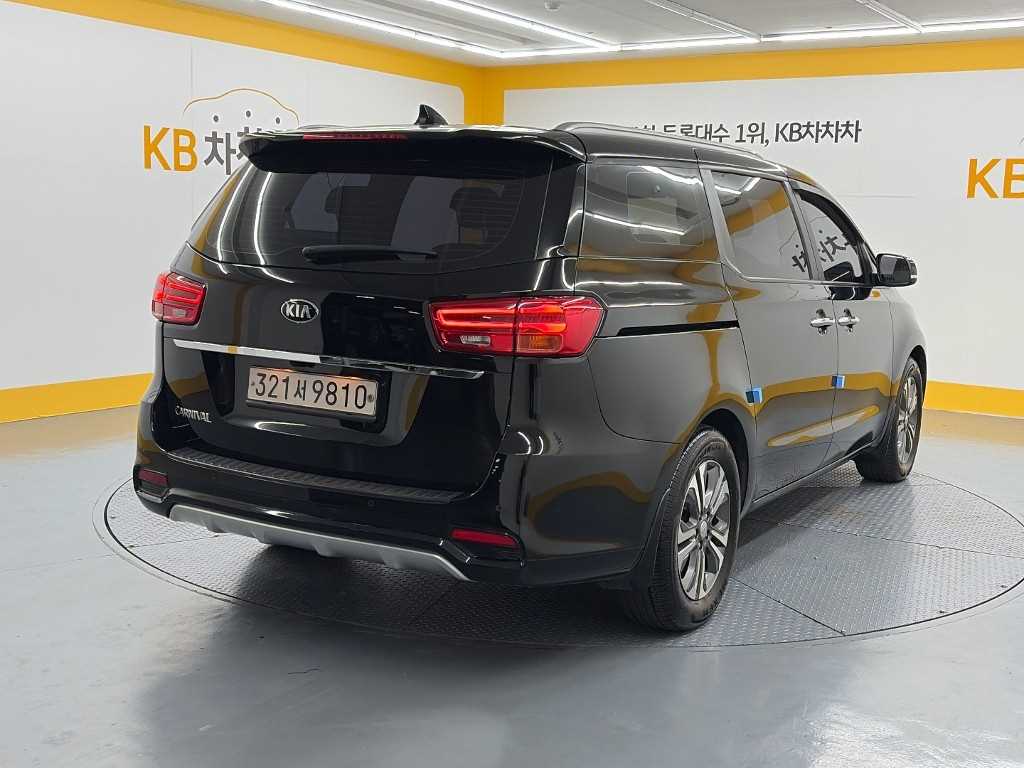 2019 Kia Carnival Diesel - Miniatura 4