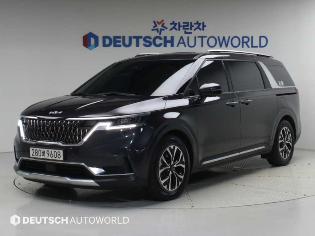 2021 Kia Carnival 4th Gris - Imagen 1