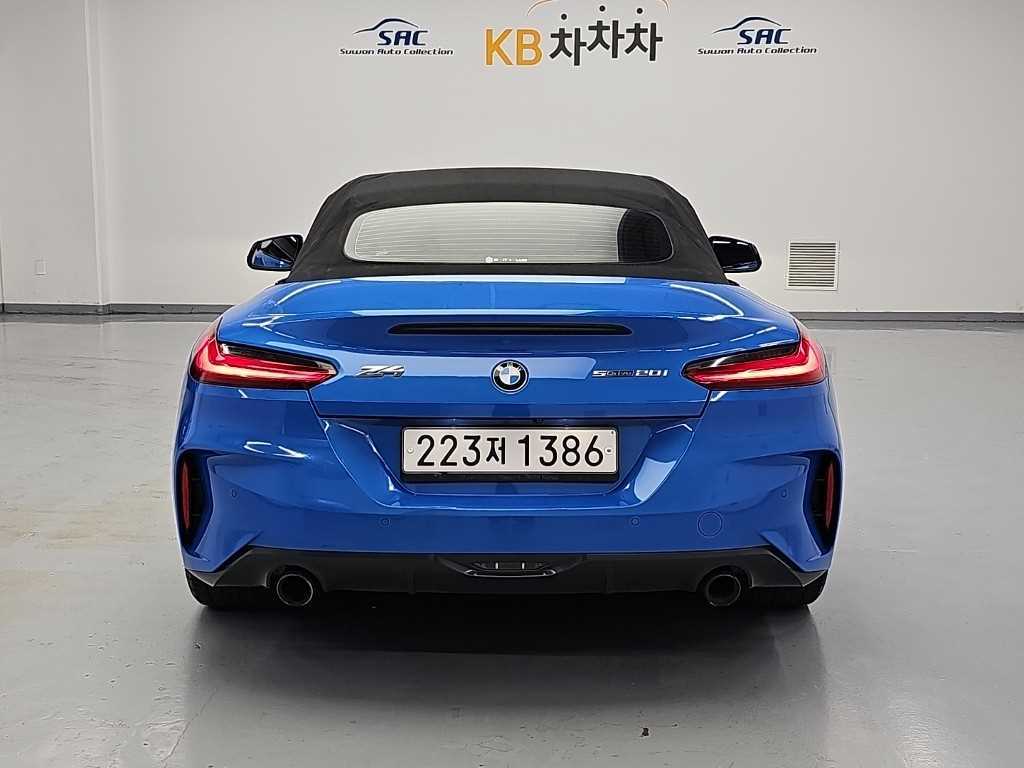 2019 BMW Z4 Ref 425990 Gasoline Azul - Miniatura 3