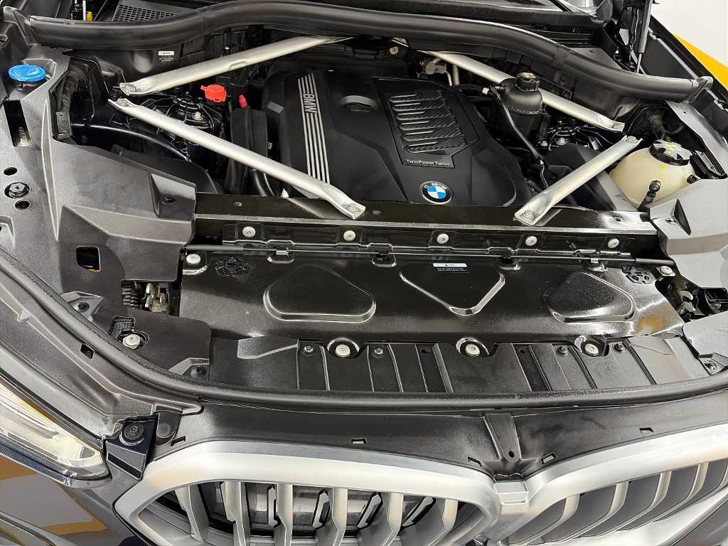 2021 BMW X6 Ref 425984 Gasoline Negro - Miniatura 5