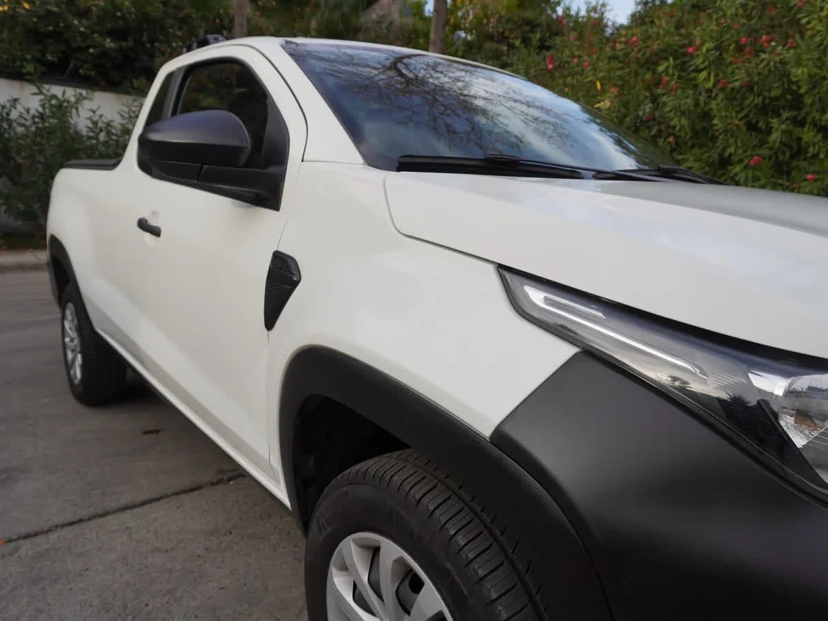 2025 RAM 700 1.3 Blanco - Miniatura 10