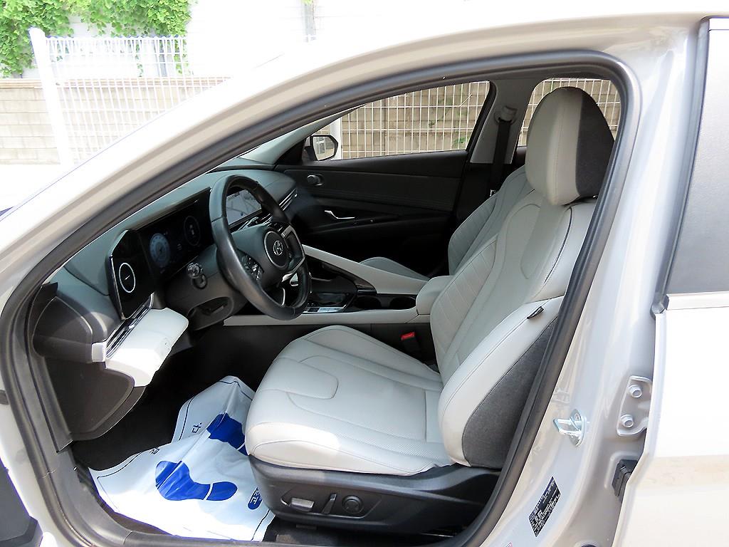 2023 Hyundai Avante Hybrid Gris - Miniatura 5