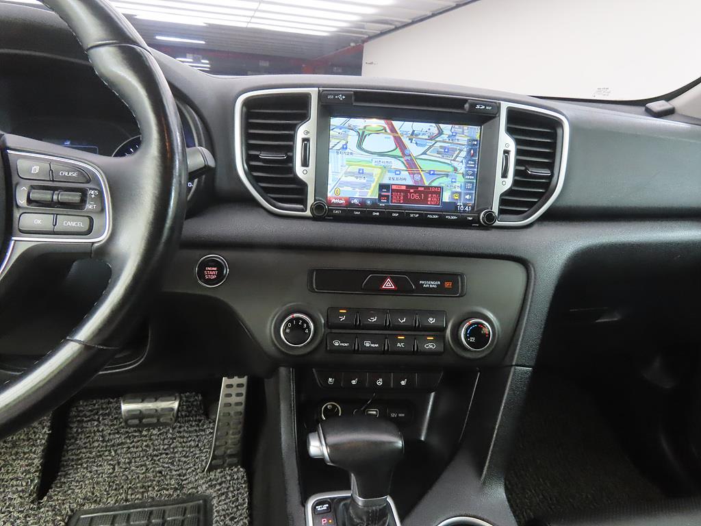 2018 Kia Sportage Gasoline Plata - Miniatura 10