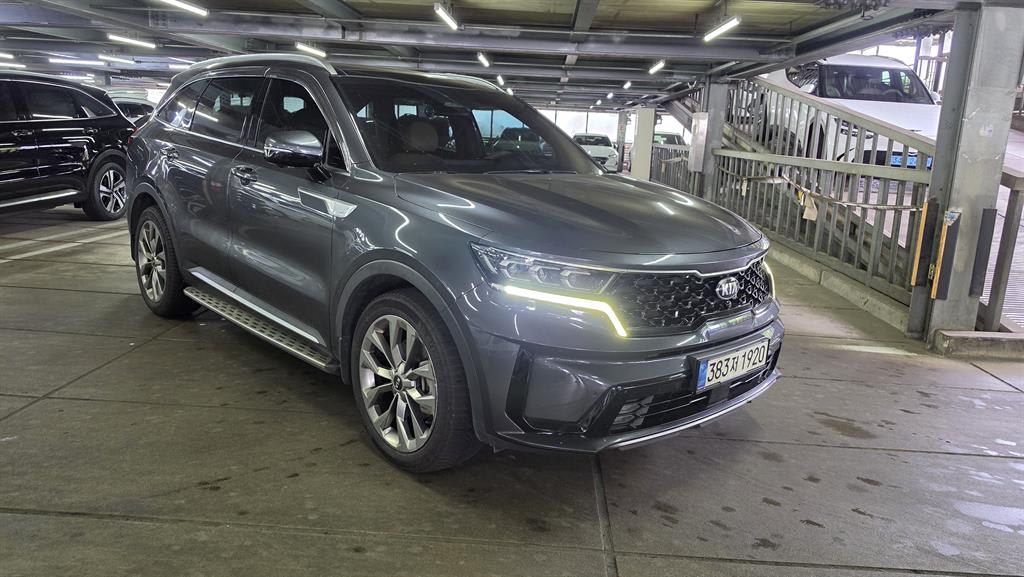 2021 Kia Sorento Generation Gris - Imagen 1