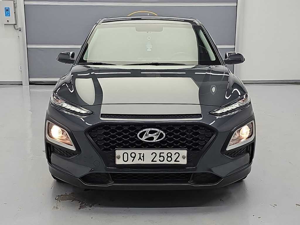 2018 Hyundai Kona 1.6 Gris - Miniatura 3