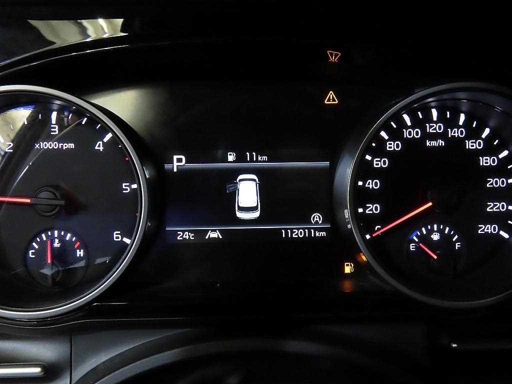 2021 Kia Carnival 4th - Miniatura 9