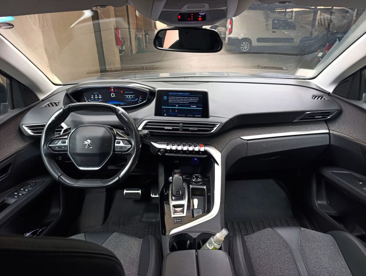 2020 Peugeot 3008 Gris - Miniatura 10
