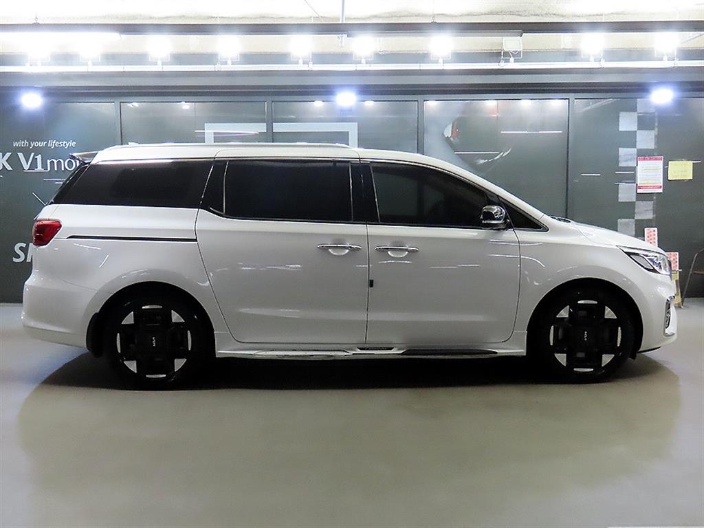 2019 Kia Carnival Diesel Blanco - Miniatura 3