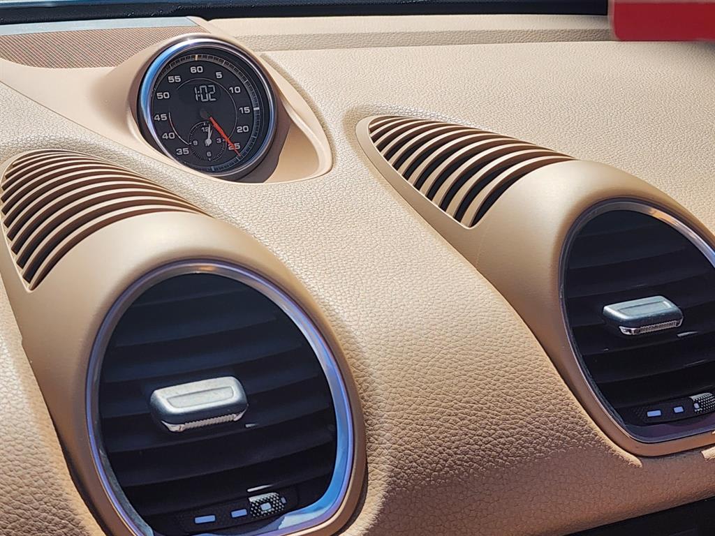 2017 Porsche 718 Boxster Blanco - Miniatura 10