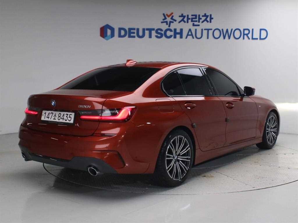 2021 BMW Serie 3 3 Series Ref 426433 Gasoline Rojo - Miniatura 2